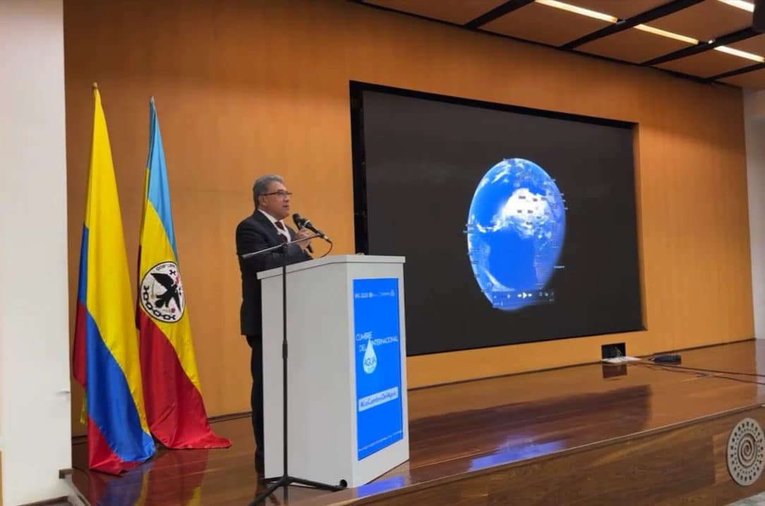 Expone Armando Martínez proyecto de rescate del Sistema Lagunario en la Cumbre del Agua 2024