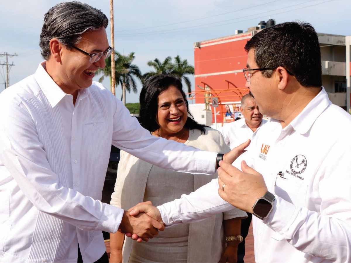 Se buscará mayor conexión social con estudiantes de la UAT: Erasmo González