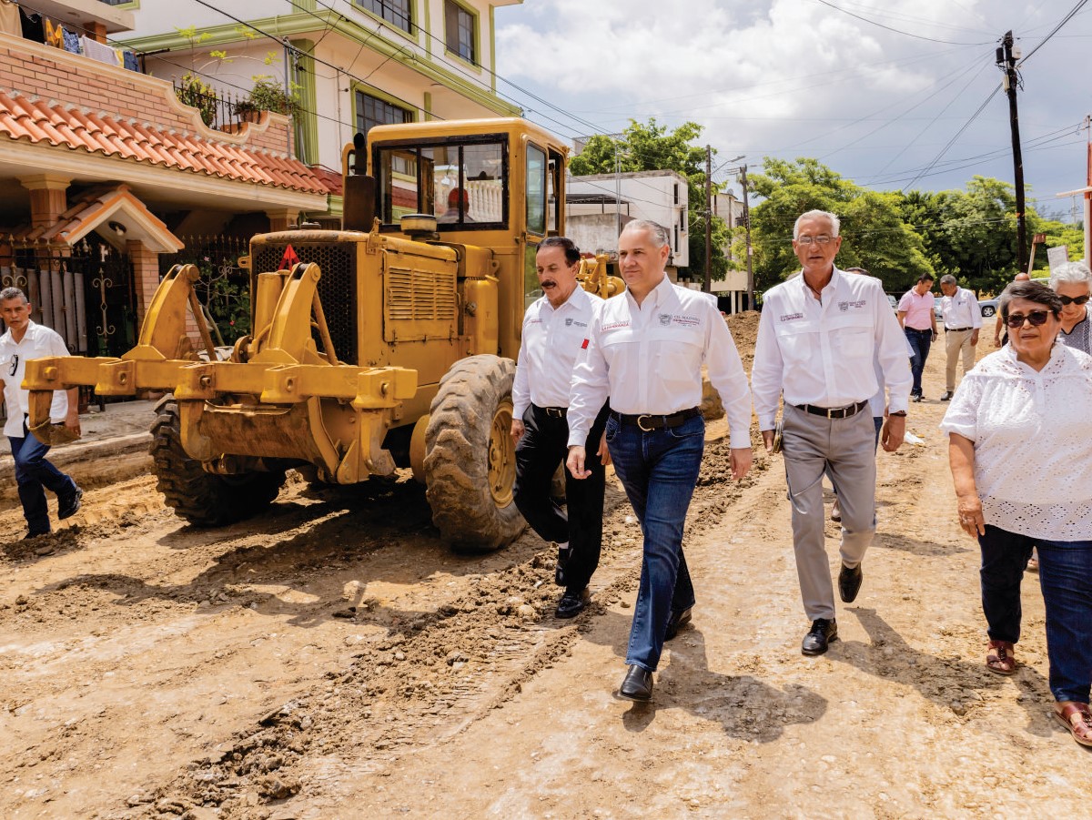 Oseguera sigue entregando más obra pública