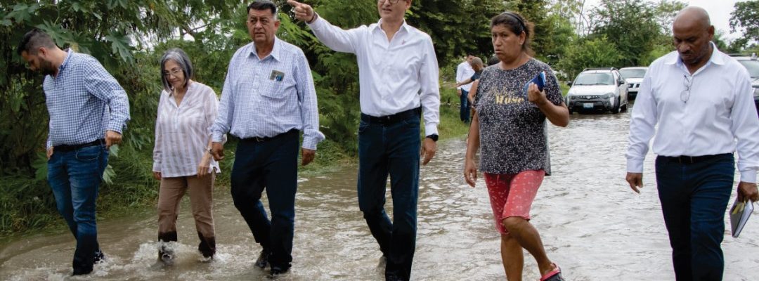 Erasmo González ordena liberar desfogue de aguas en drenes pluviales